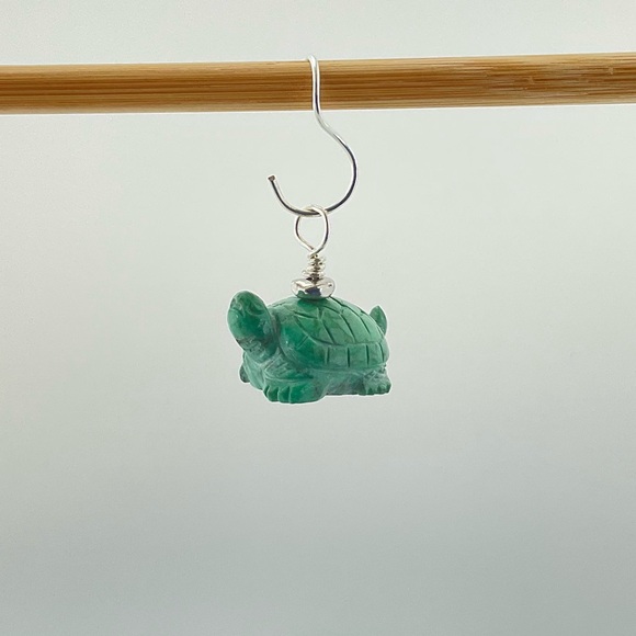 Turquoise Turtle Pendant Necklace, Handmade, Sterling Silver Rope Chain - Picture 10 of 14